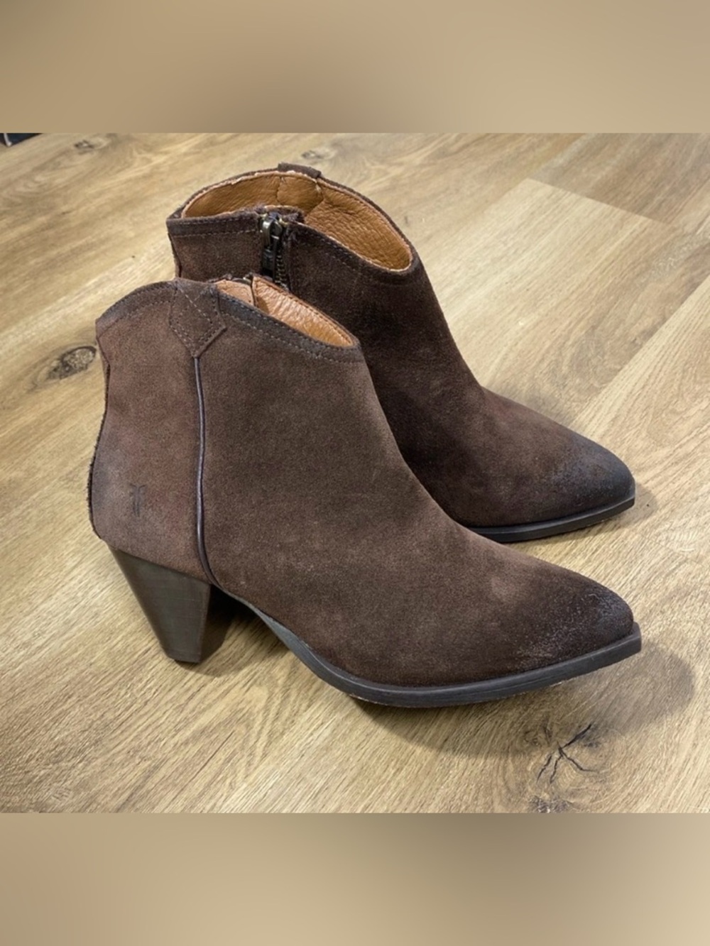 Frye June Suede Western Shootie Chocolate Brown Ankle Boots size 7